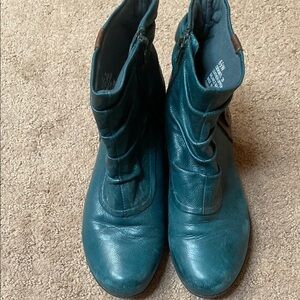 Blue Rockport 6.5 Slouchy Booties